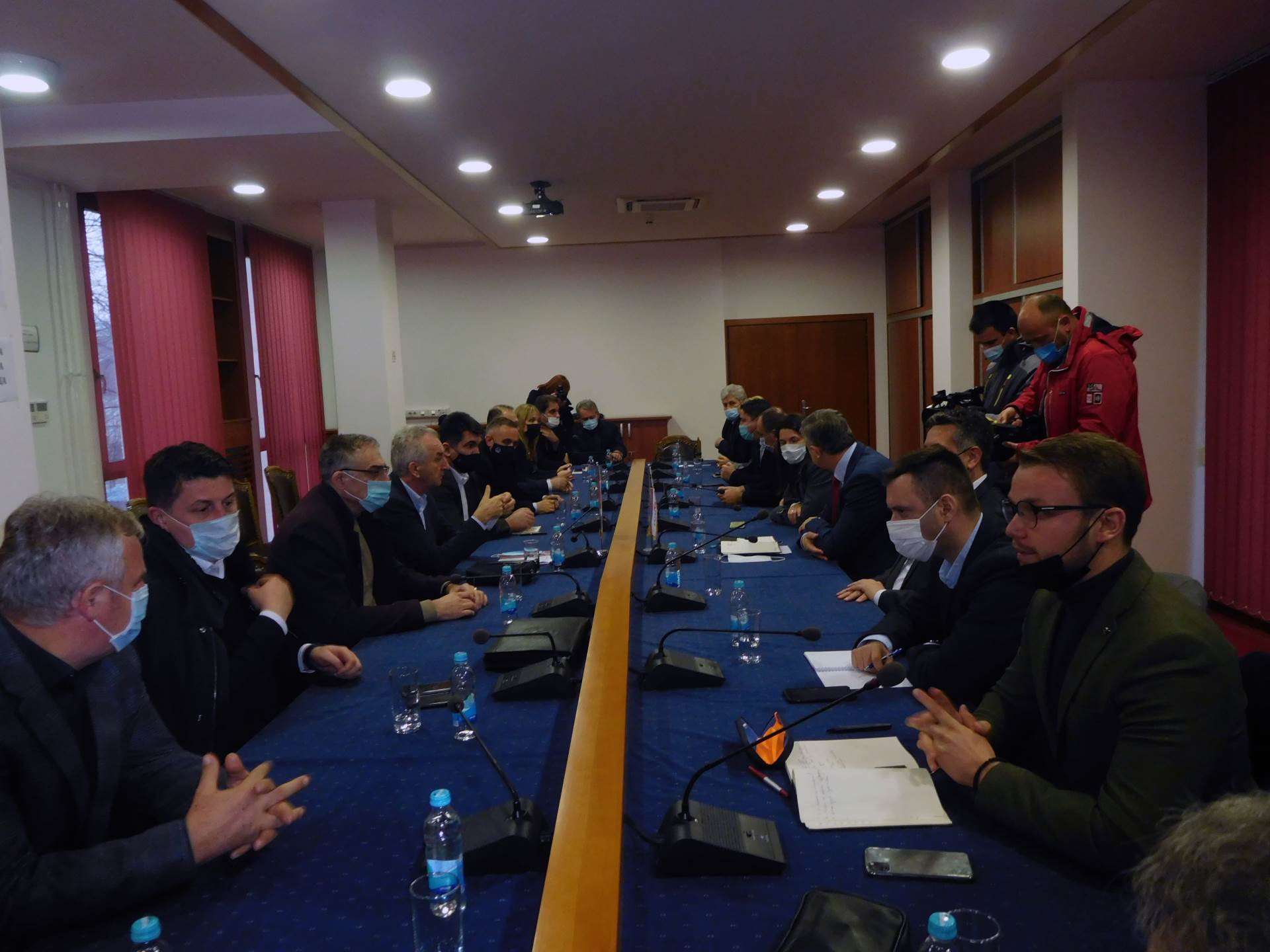  SDS i PDP: Podržaćemo svaku inicijativu za smjenu Savjeta ministara 