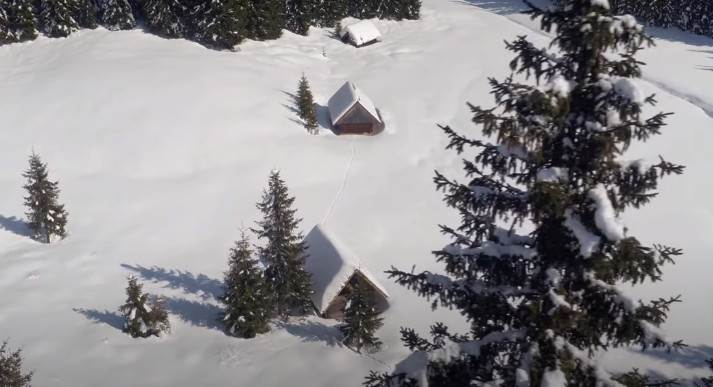  U Sloveniji izmjereno preko 4 metra snijega: Na početku zime bijeli pokrivač je bio tanak, sad je možda oborio rekord 