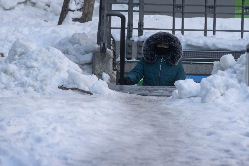  Ledeno doba u Španiji: Ljudi umiru na ulicama od zime, ne pamti se kada je bilo ovako hladno! 