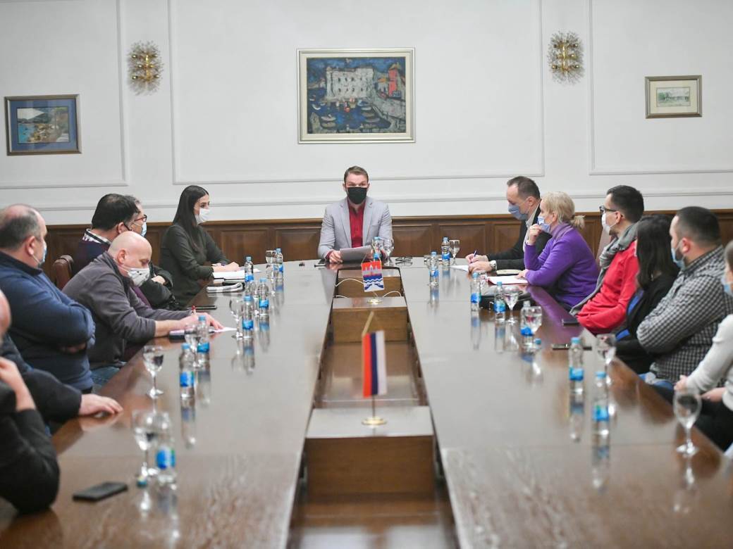  Stanivuković obećao pomoć banjalučkim muzičarima 
