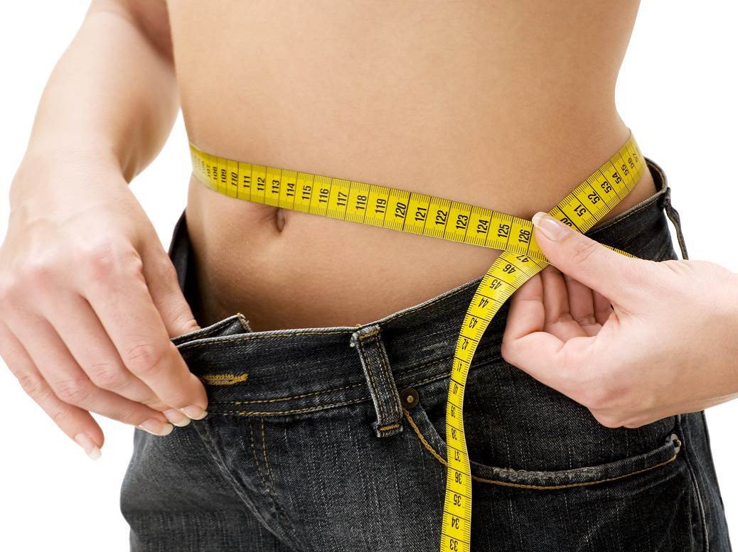  Skinite stomak dok spavate: Dvije šolje ovog čaja dnevno "zapaliće" metabolizam i sagorjeti masti! 