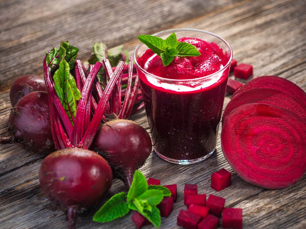  Ruski recept za najmoćniji prirodni probiotik: Napitak od cvekle snižava pritisak, čisti jetru i jača imunitet! 