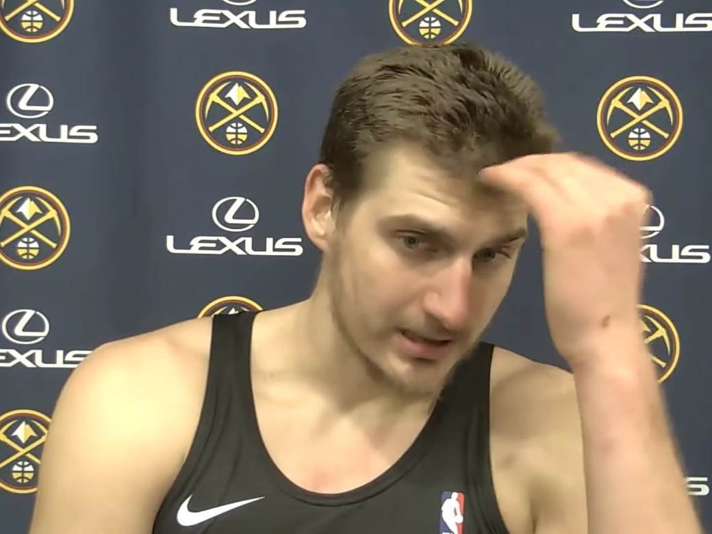  nikola-jokic-plese-narodnjaci-miroslav-ilic-zoves-me-na-vino-snimak-video 