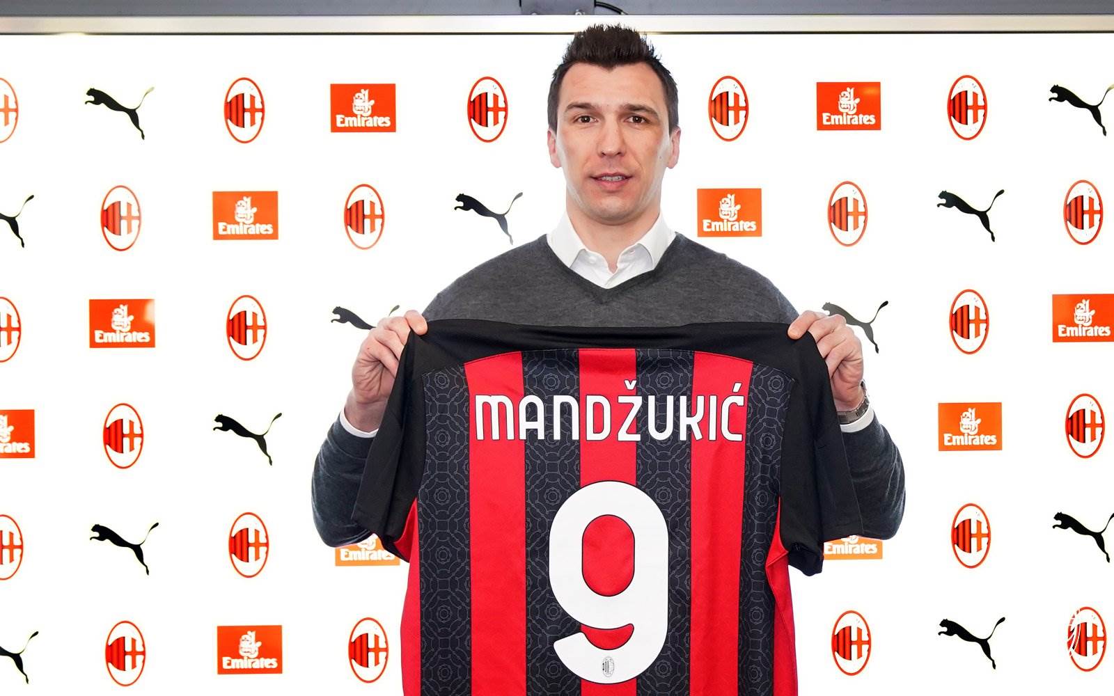  ZVANIČNO: Mario Mandžukić novi fudbaler Milana 