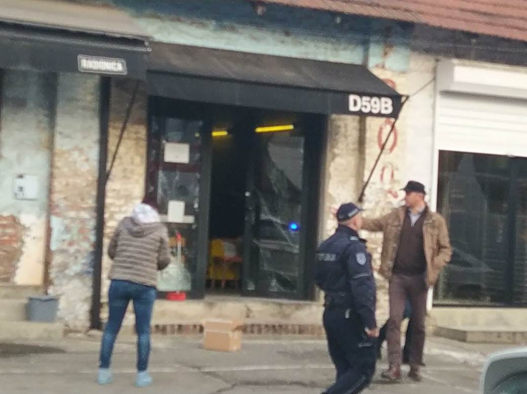  Bačena bomba na poznati kafić u centru Beograda! (VIDEO) 