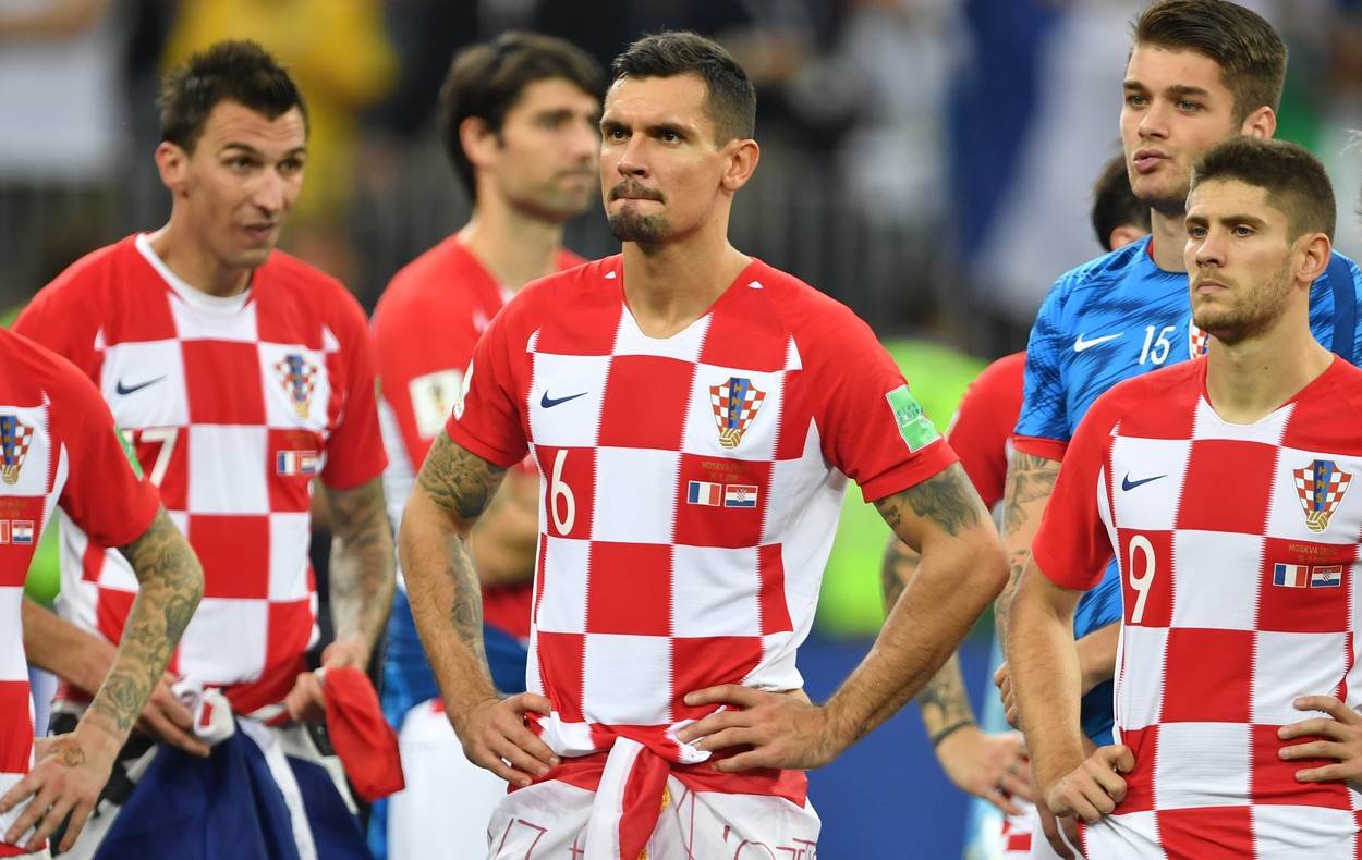 reprezentacija-hrvatske-dejan-lovren-postovanje 