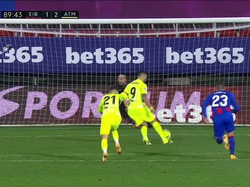  Primera Eibar Atletiko Madrid 1 2 Dmitrović gol Suarez panenka 