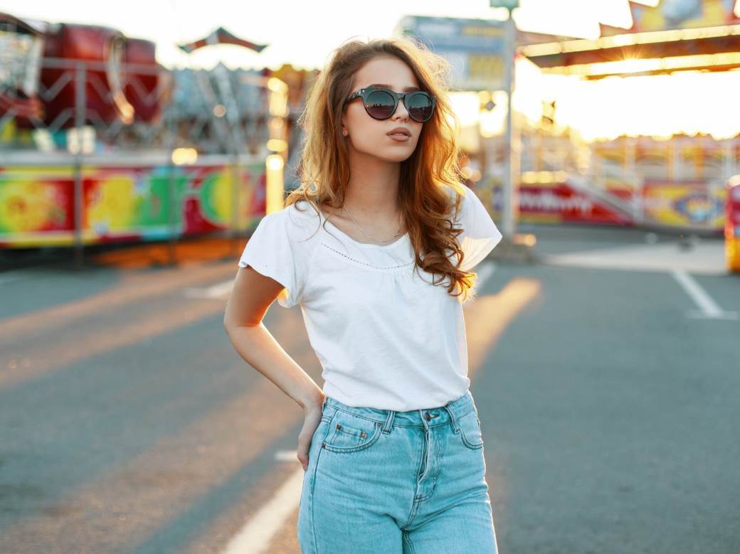  4 modne greške zbog kojih izgledate jeftino: Stilistkinja otkriva - ako imate ovakve farmerke, bolje ih odmah bacite! 