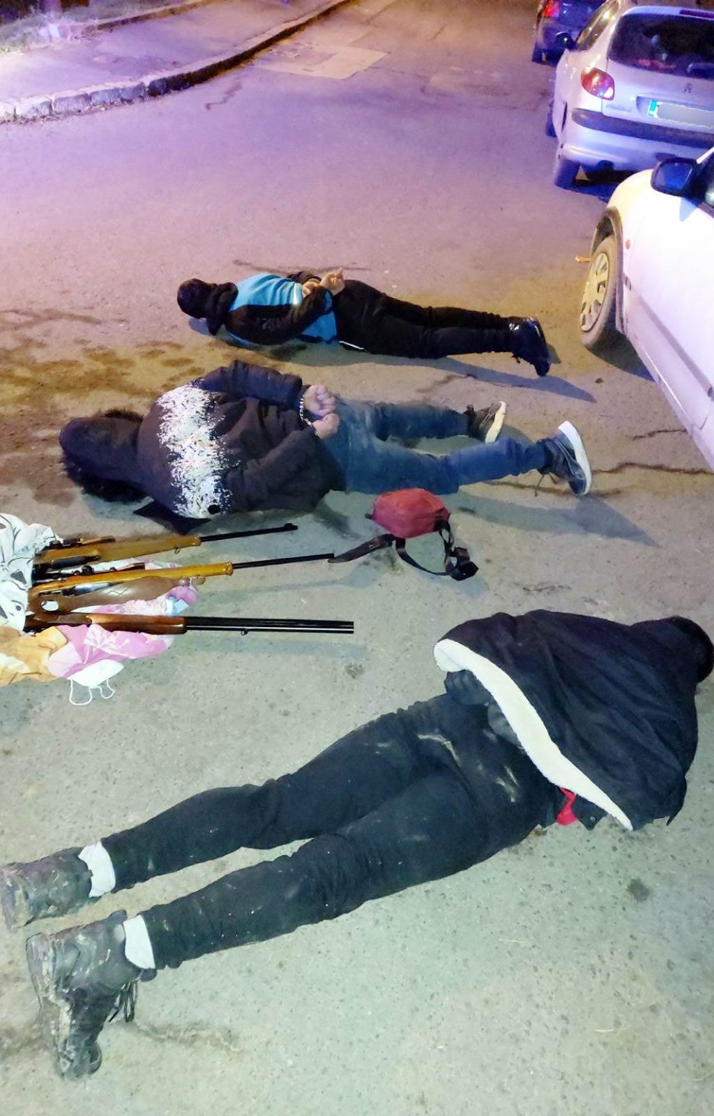  Ukrali oružje i nakit u Beogradu: Uhapšeni Bosanci, terete se i za proizvodnju eksploziva! (VIDEO) 