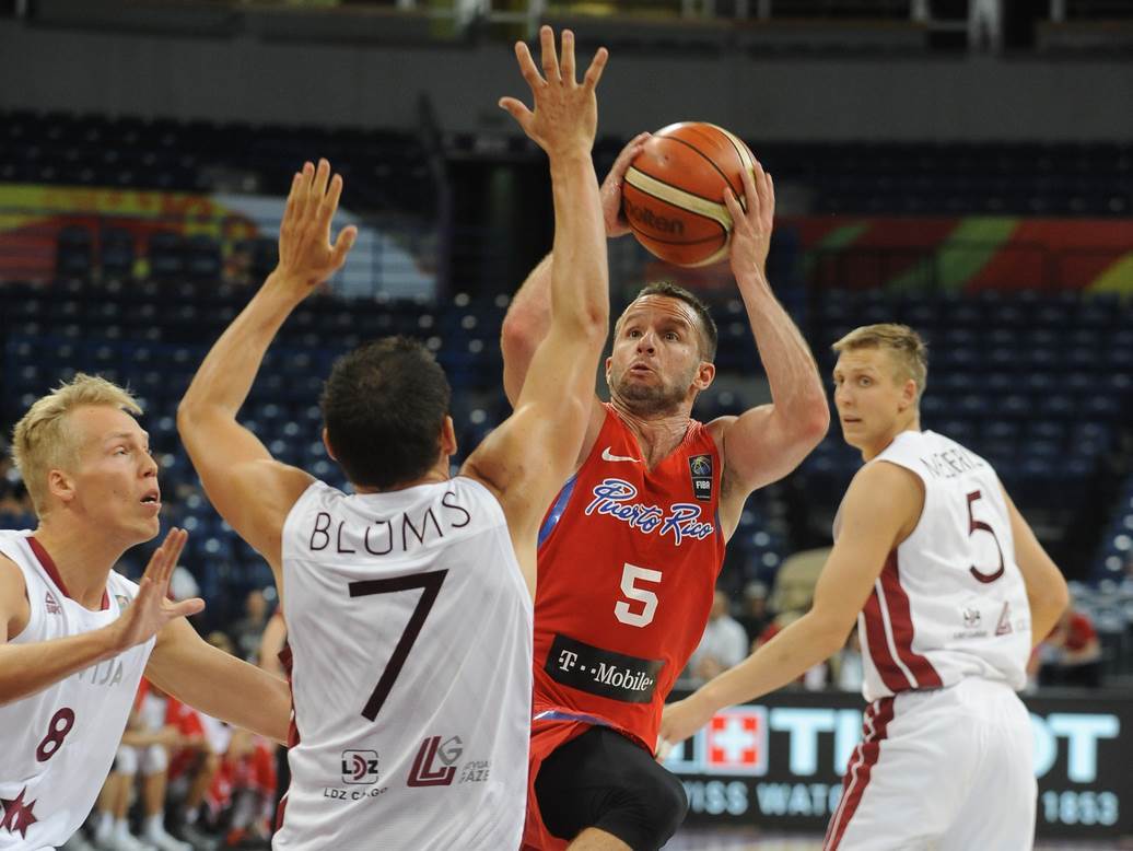  Džej Džej Barea igra košarku u 37. godini 