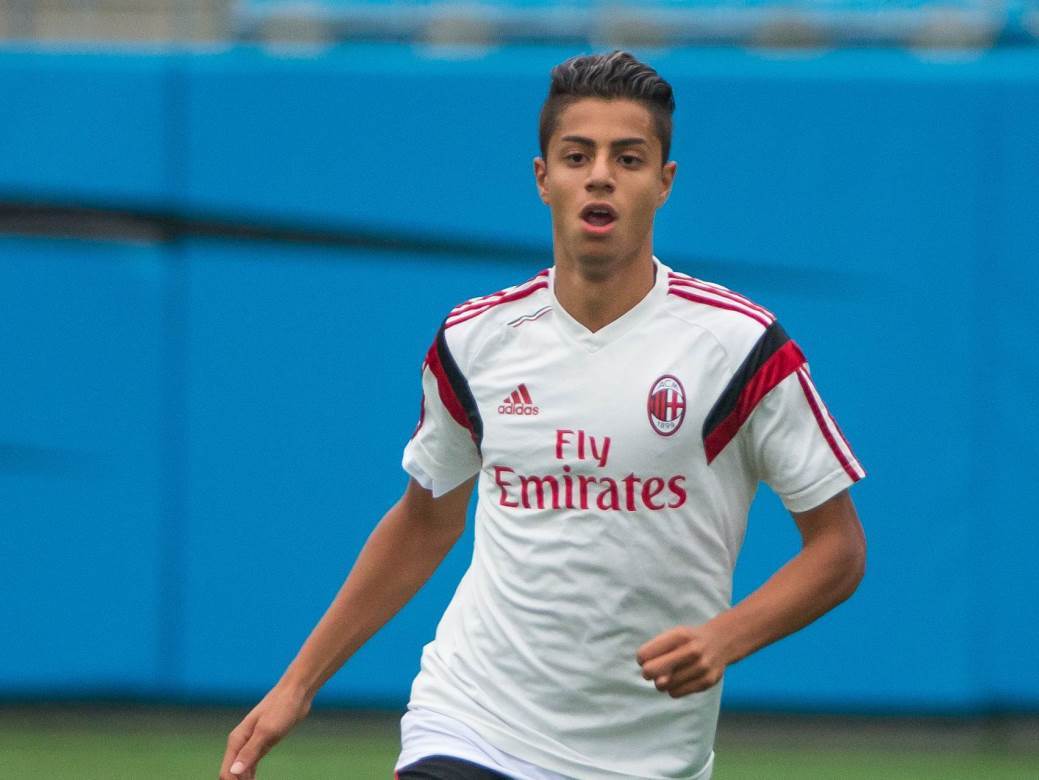  hakim-mastur-veliki-talenat-najveca-nada-svetskog-fudbala-ac-milan-propao-karijera-igra-trecu-ligu 