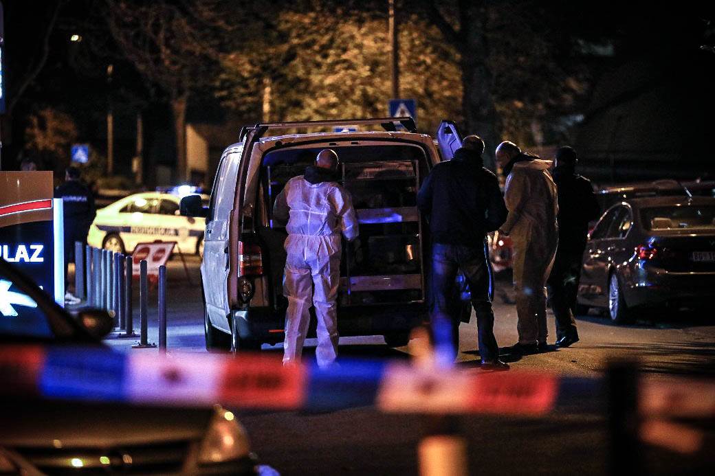 U Srbiji uhapšeno 19 pripadnika kriminalne grupe U Srbiji uhapšeno 19 pripadnika kriminalne grupe