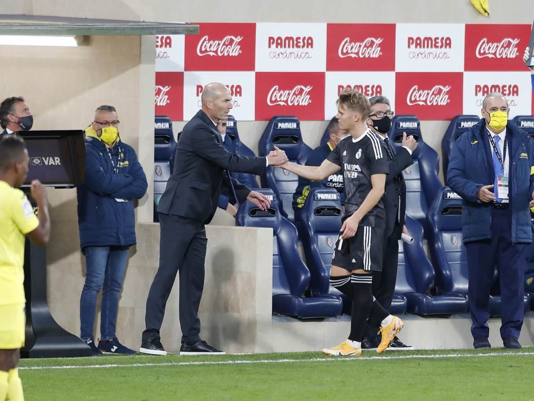 Martin Edegor Real Arsenal pozajmica 