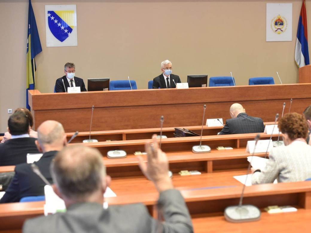  NSRS uvrstila na sjednicu SNSD-ov prijedlog o izvještaju visokog predstavnika 