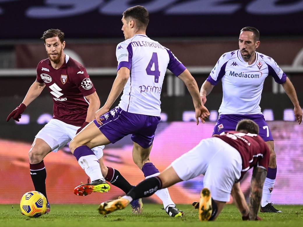  Torino - Fiorentina 1:1 Serija A 20. kolo Nikola Milenković crveni karton, Vlahoviću poništen gol 