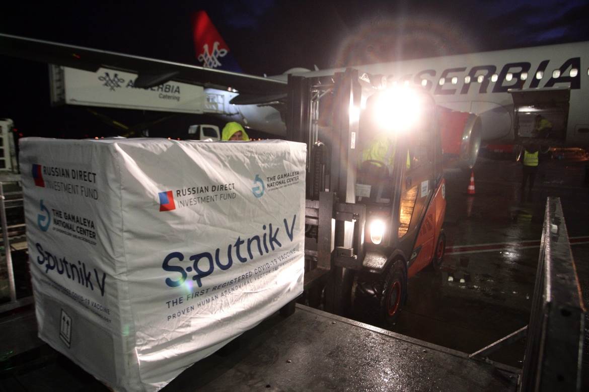  Rusija želi biti dio međunarodnog sistema: Podnesen zahtjev za učešće vakcine "Sputnjik V" u "Kovaksu" 