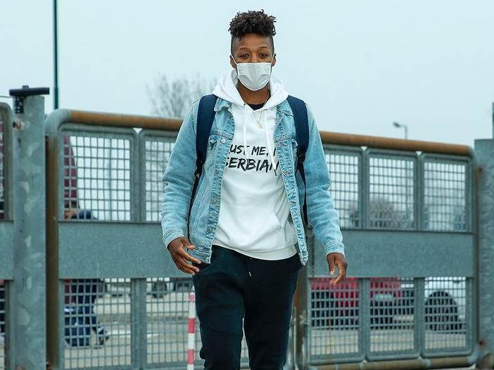  Ivon Anderson duševila Srbiju: Amerikanka briljira, zaljubljena je u svoju novu zemlju! (FOTO) 