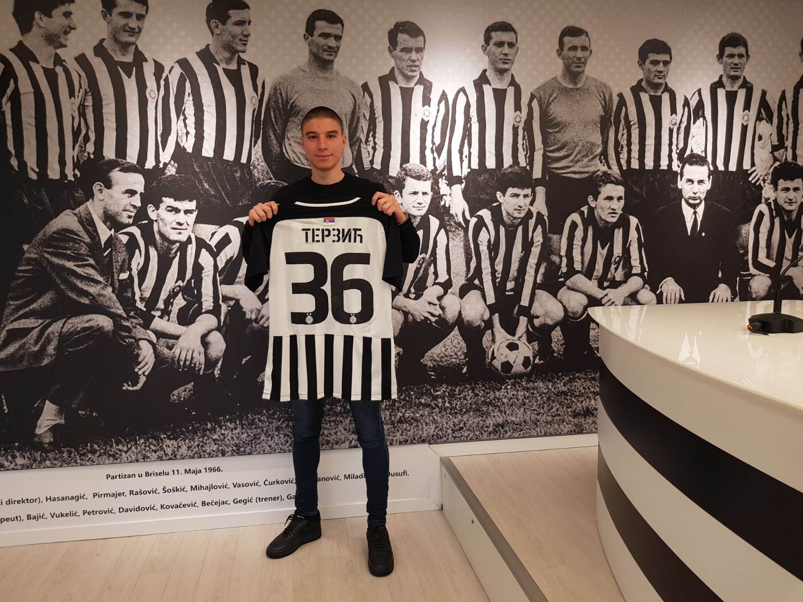  fk-partizan-transfer-nikola-terzic-4-godine-ugovor-imt-cukaricki-broj-36 