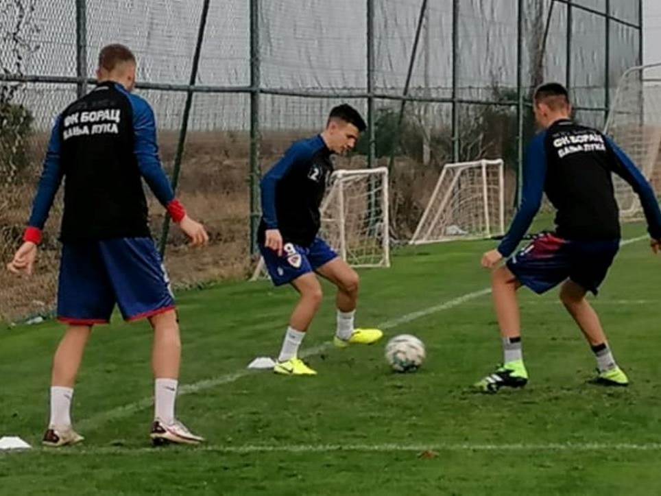  Boro Erić zadužio opremu FK Borac u Antaliji 