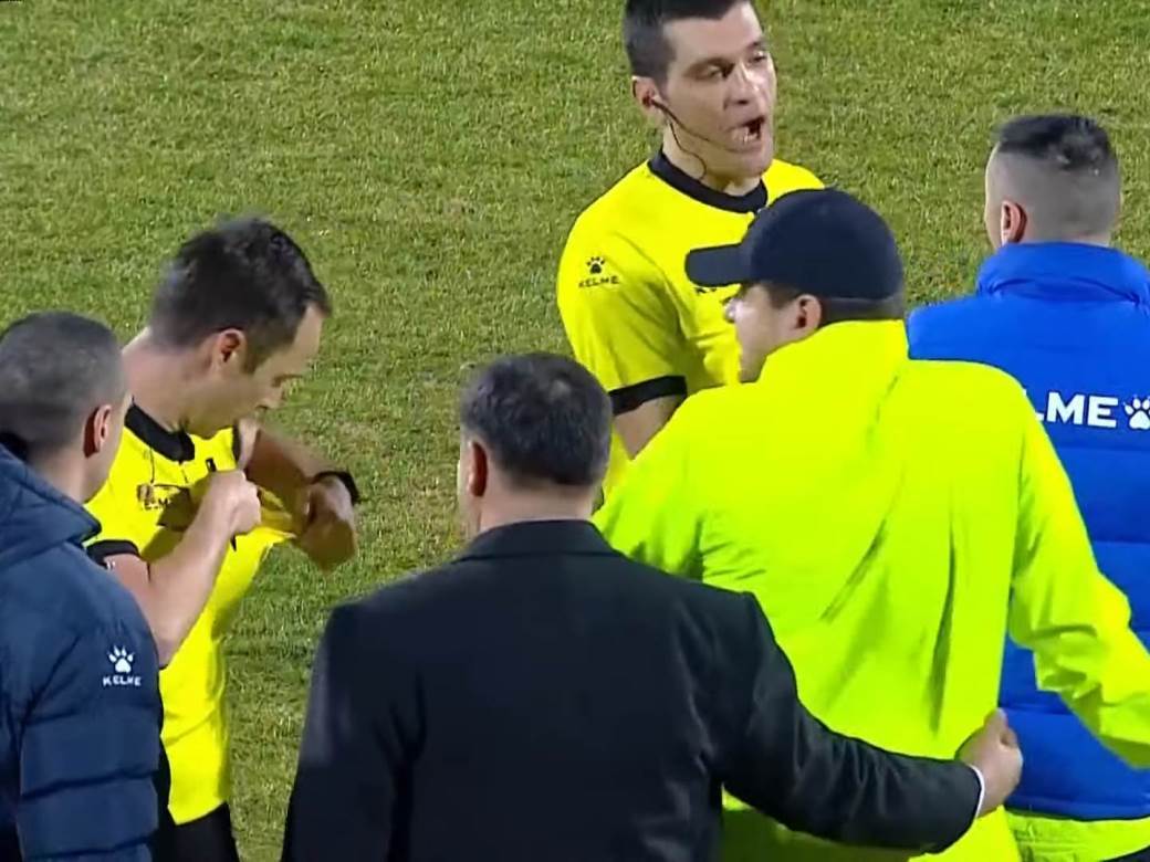  Vojvodina - TSC 0:1 Superliga Srbije Nenad Lalatović crveni karton isključen 