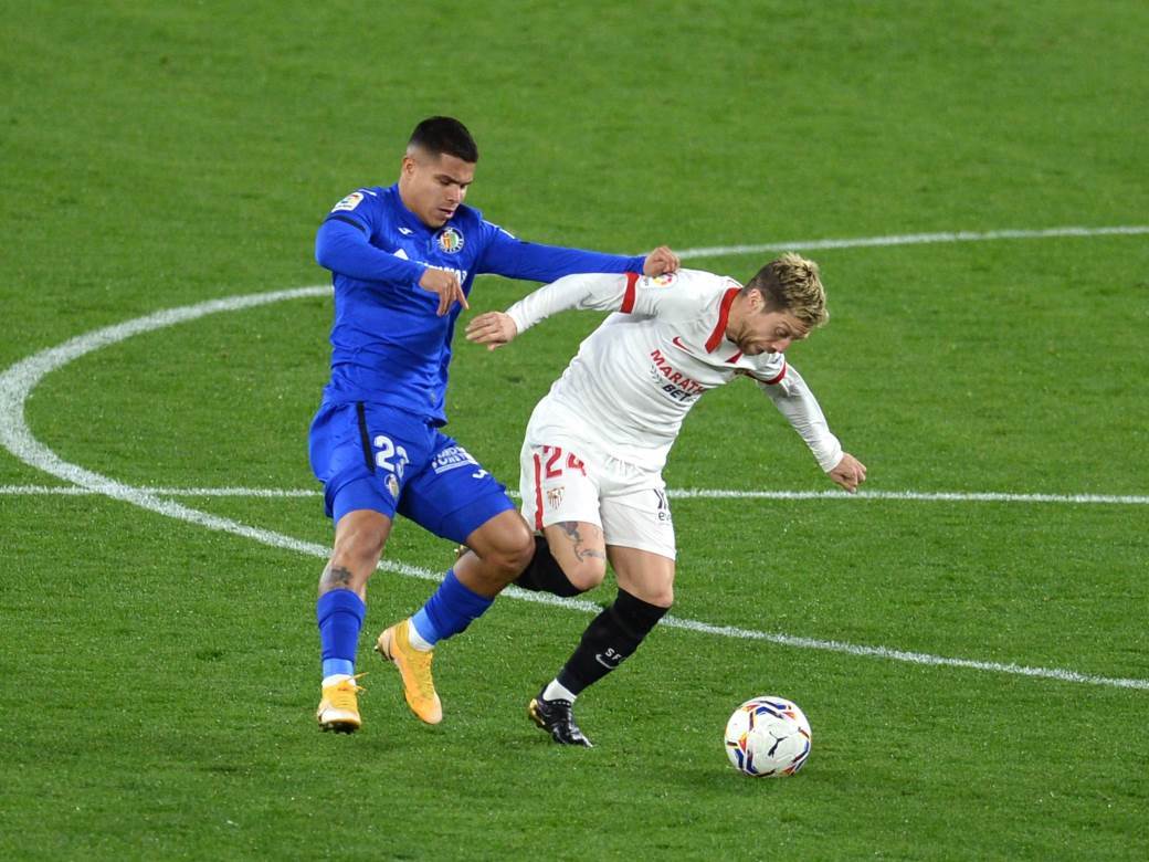  sevilja-hetafe-primera-papu-gomez 