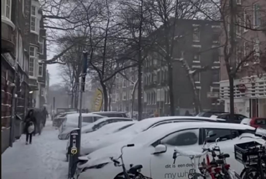  Nezapamćeno posljednih 10 godina: Snježni talas pogodio dio Evrope, pojedini gradovi u potpunosti paralisani 