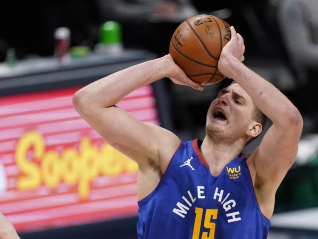  Jokić igra MVP košarku, a ostatak ekipe nije ni blizu: Džabe njegova dominacija, ne može baš SVE sam! 