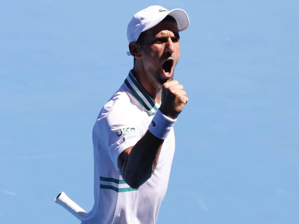  Đoković slavio nakon tri i po sata mučenja: Novak nervirao navijače, pa slomio žilavog Amerikanca! 