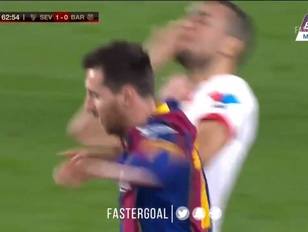  Provocirao Lionela Mesija, pa dobio lakat u glavu: Argentinac izgubio živce, drugi ispad ove sezone 