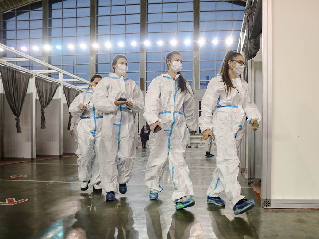  Da li ćete kašljucati ili morati u bolnicu: Ovo su razlike u simptomima između vakcinisanisanih i nevakcinisanih 