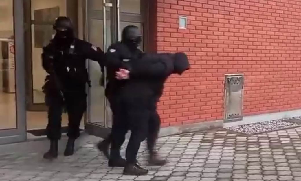  Uhapšeni demantovali povezanost sa kriminalnim klanovima 
