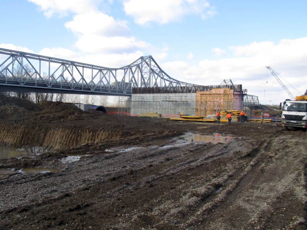  Most na Rači dobro napreduje, svaki dan 300 radnika na gradilištu (FOTO) 