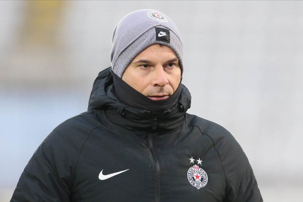  Aleksandar Stanojević ne misli na Zvezda - Milan, nego da priđe na -6: Partizan je sve bolji 