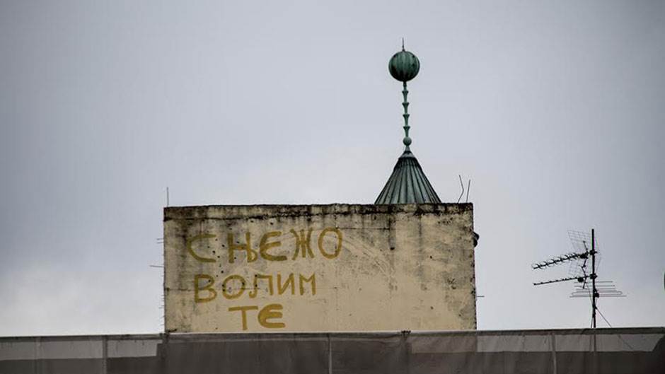  Ima ljubavi u centru grada... 