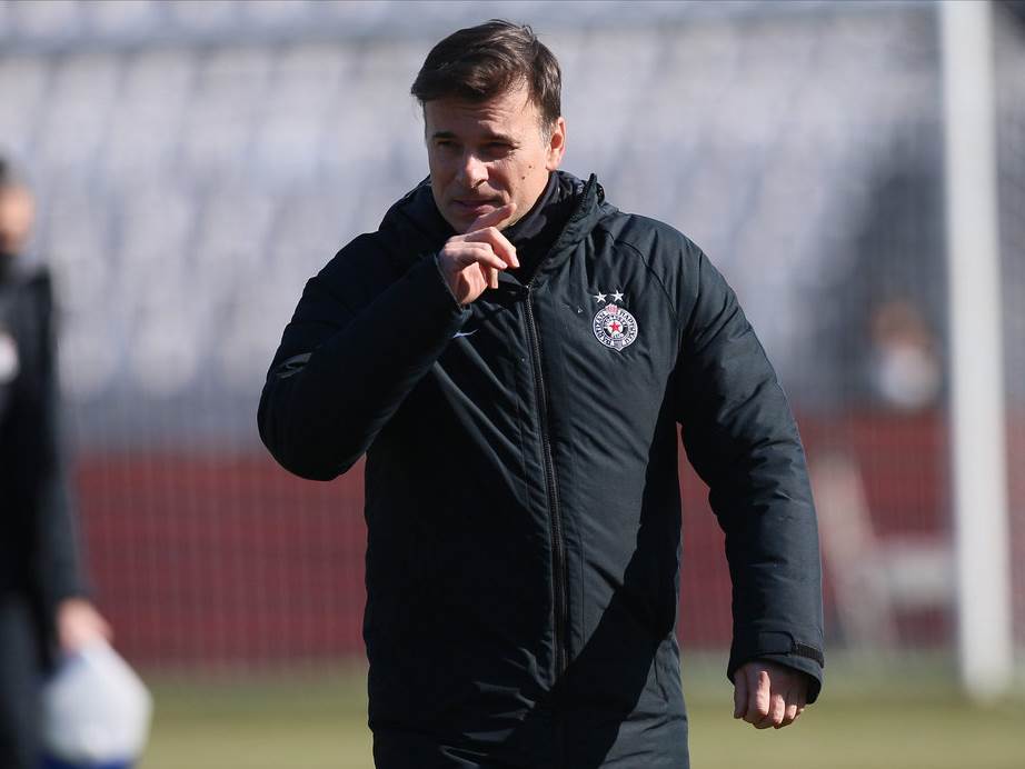  Partizan - Radnik 3:0 Aleksandar Stanojević izjava 100. meč na klupi Partizana 