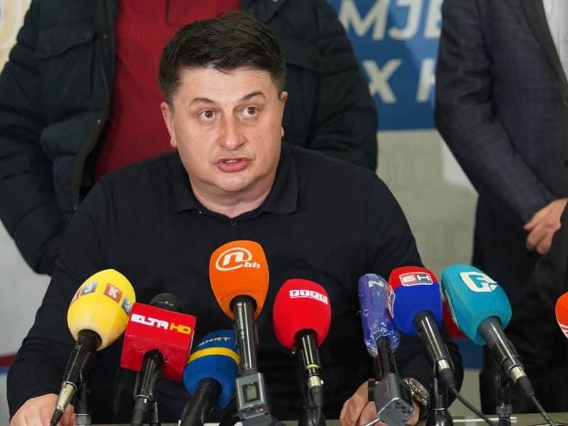  Radović o posebnoj sjednici NSRS 