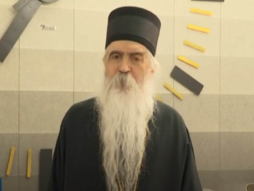  Episkop bački Irinej pozitivan na koronu: Nakon nekoliko dana liječenja poznato u kakvom je stanju 