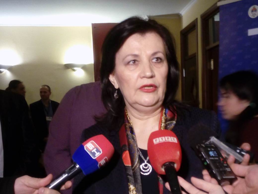  Ćetkovićeva odbacila optužbe za zloupotrebu položaja 