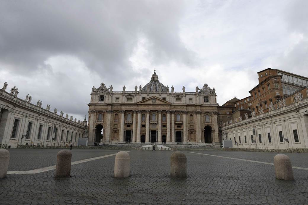  Vjernici širom Evrope napuštaju Katoličku crkvu: Zbog ogromnih poreza "odustaju" od vjere 