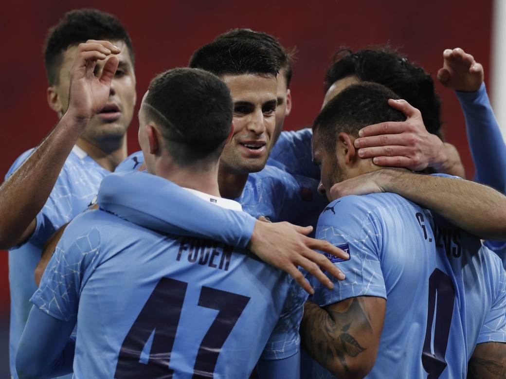  Liga šampiona rezultati Bosuija Menhengladbah Mančester siti 0-2 