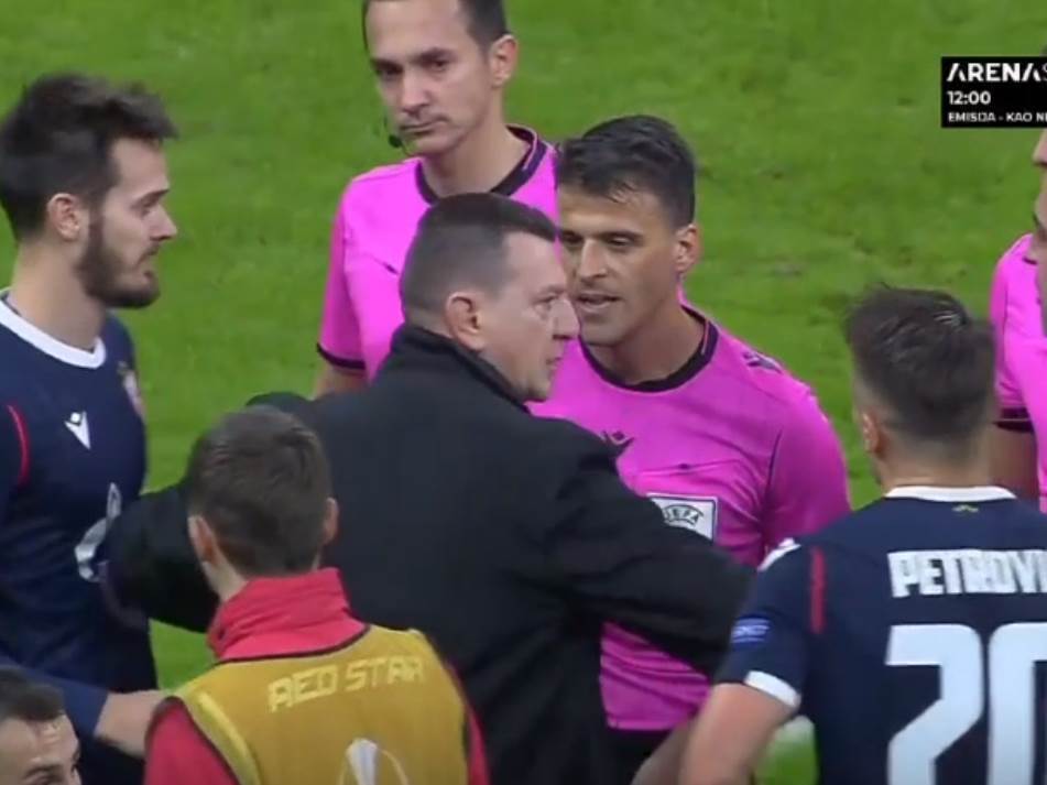  sudija-milan-crvena-zvezda-korner-kraj-utakmice 