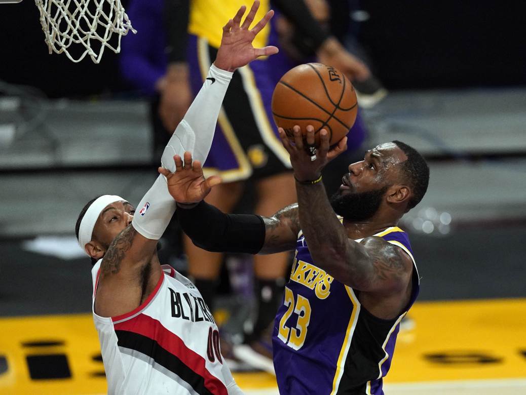  Lebron dominirao, pa "spustio" Zlatana na konferenciji: Nemoj da se kačiš sa mnom, nije ti pametno! 