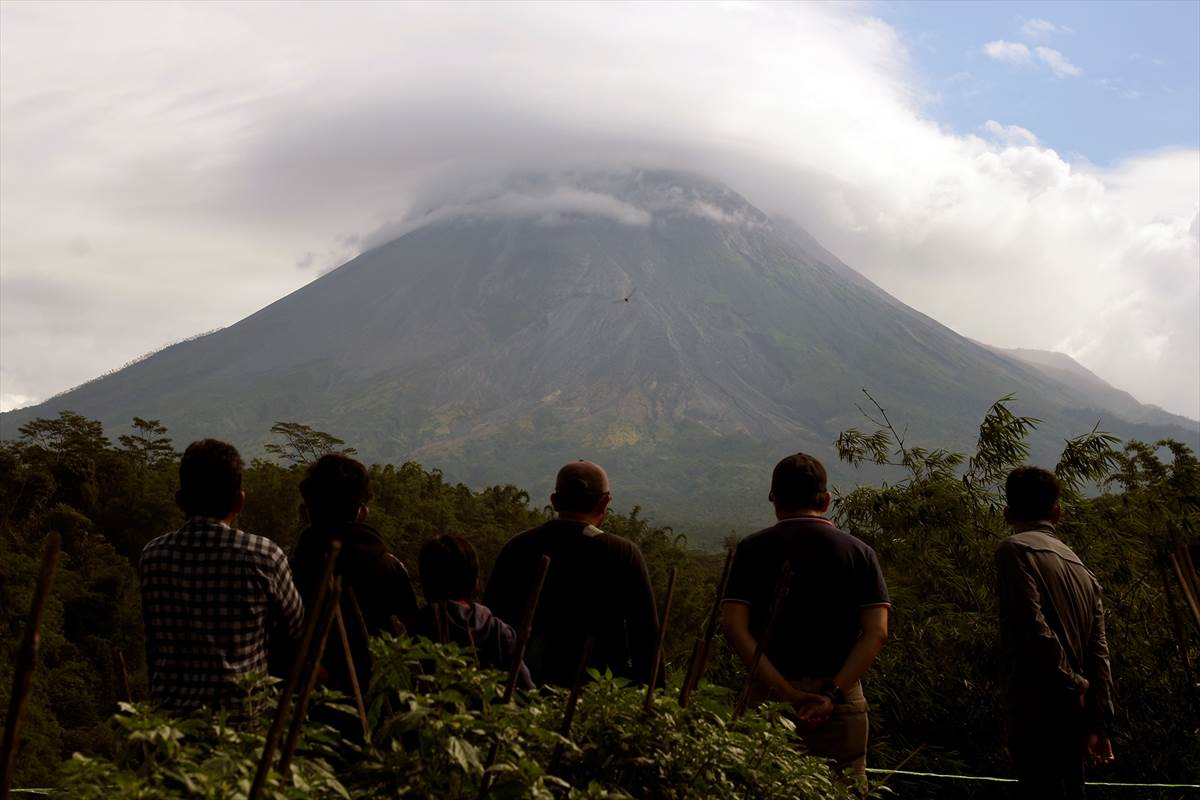 vulkan, Merapi, Java, Indonezija 