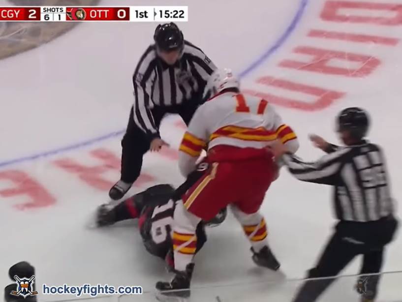  milan-lucic-hokej-tuca-na-utakmici 