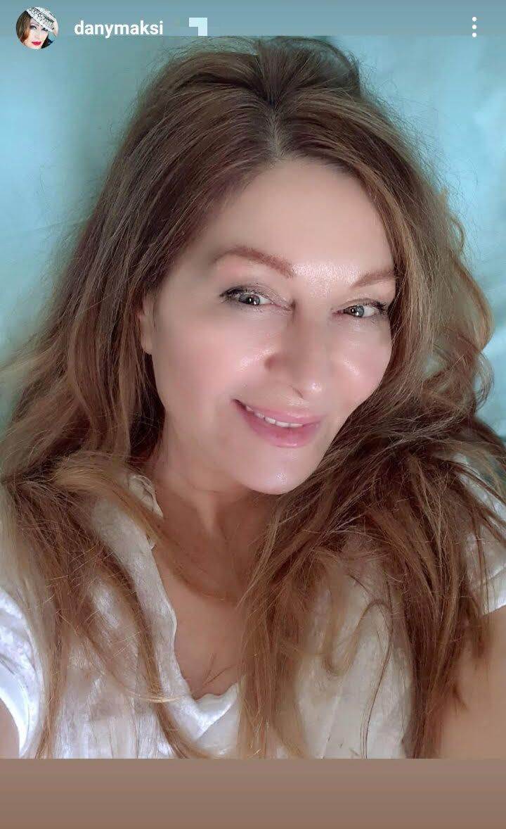 Ima 68 godina, a ovako izgleda bez fotošopa: Danica Maksimović objavila selfi iz kreveta i oduševila! (FOTO) 