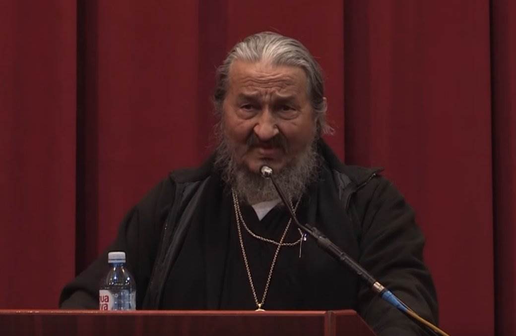  Vladika Atanasije u teškom stanju: Trenutno je na kiseoniku, ima upalu oba plućna krila 