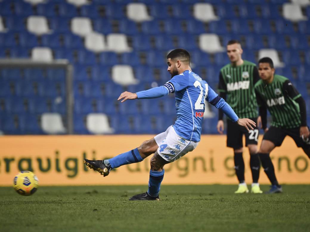  Serija A Sasuolo Napoli 3 3 ljutita reakcija Insinje 