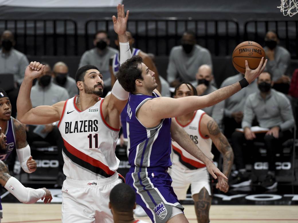  nemanja-bjelica-6-poena-mala-minutaza-filadelfija-sakramento-nba-rezultati 