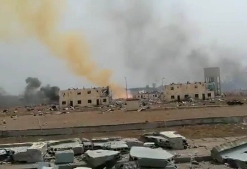  Raste broj poginulih u eksplozijama: Zbog požara u vojnoj bazi stradalo skoro 100 ljudi, a grad je razoren! (VIDEO) 