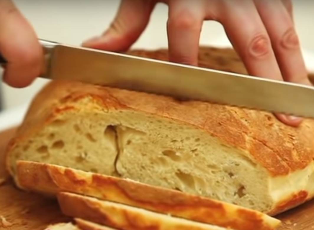  Ne kupujte ovakav hljeb u radnji! Dobro pogledajte šta piše na pakovanju - 2 sastojka prave haos u organizmu! 